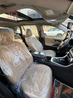 تۆیۆتا ڕاڤ 4